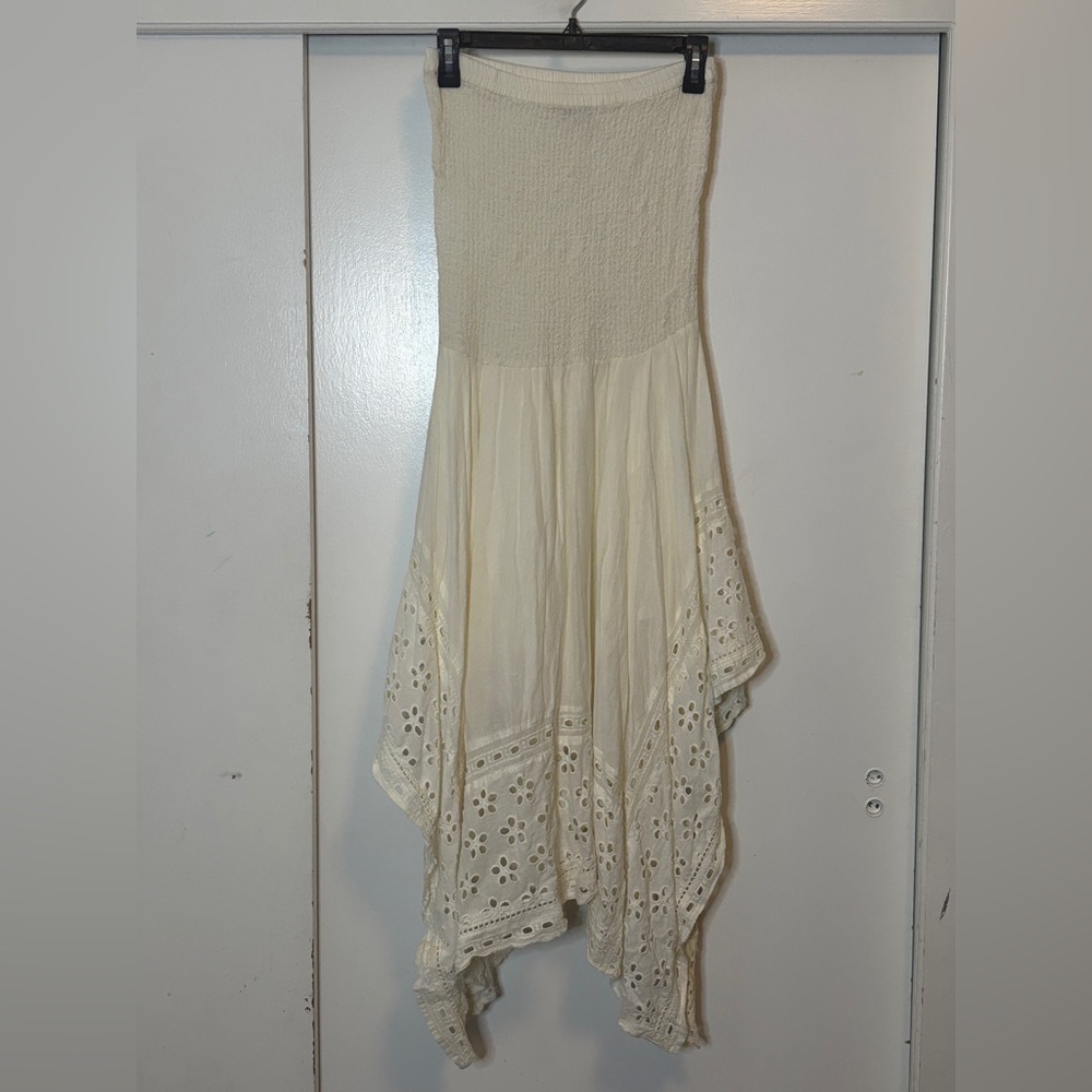 Elegant Strapless Cream Dress